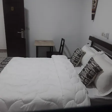 Emmanuella Casa Róma