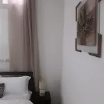 Emmanuella Casa Hotel 2*